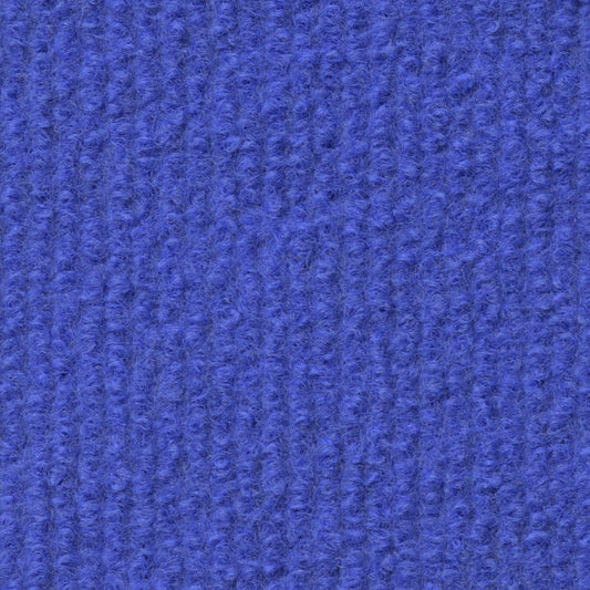 Blauer Bodenbelag zeigt eine regelmässige Maschenstruktur und eine weiche, flauschige Textur.